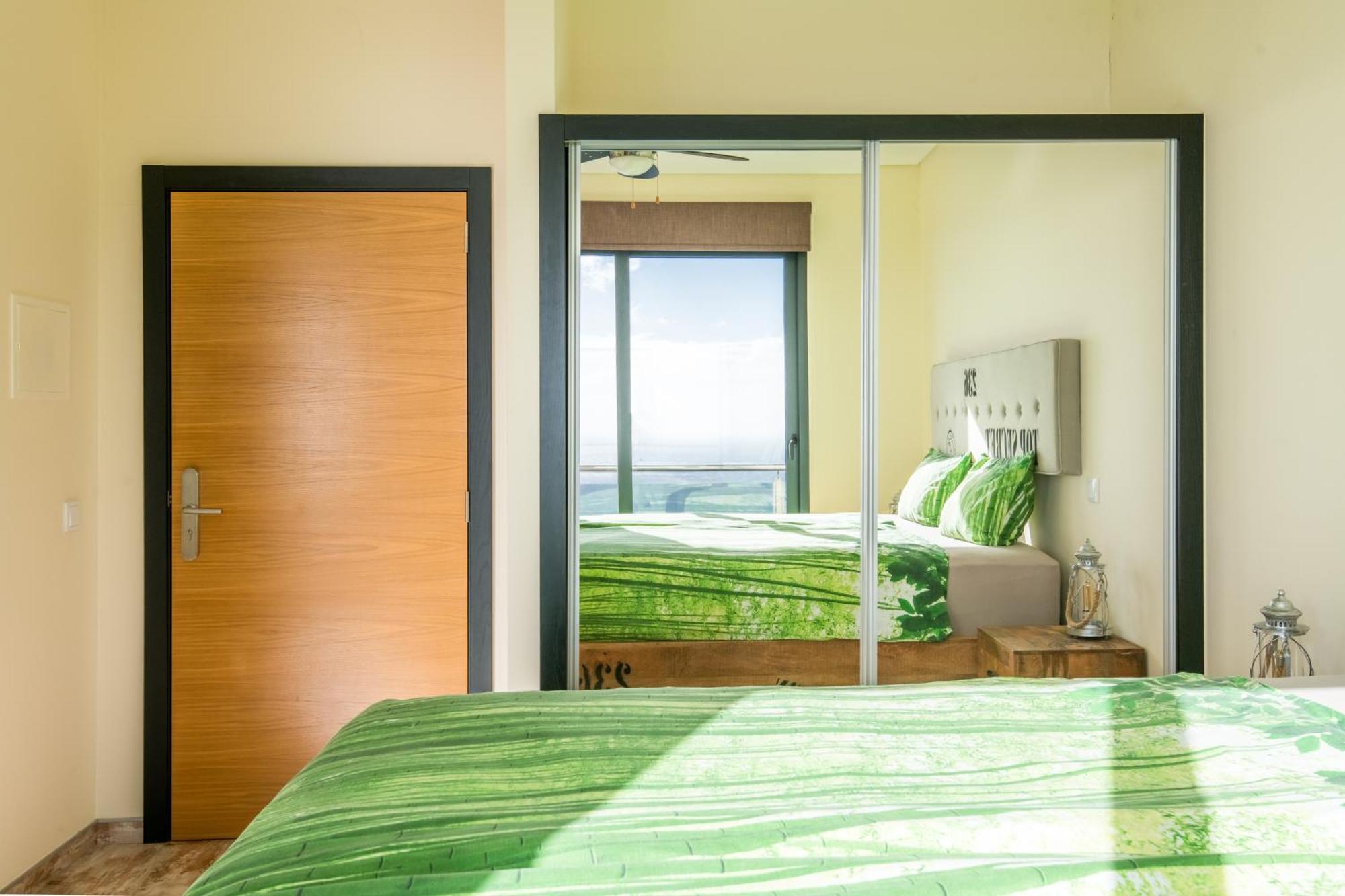 Guesthouse-Theview (Adults Only) Ribeira Brava Exterior foto