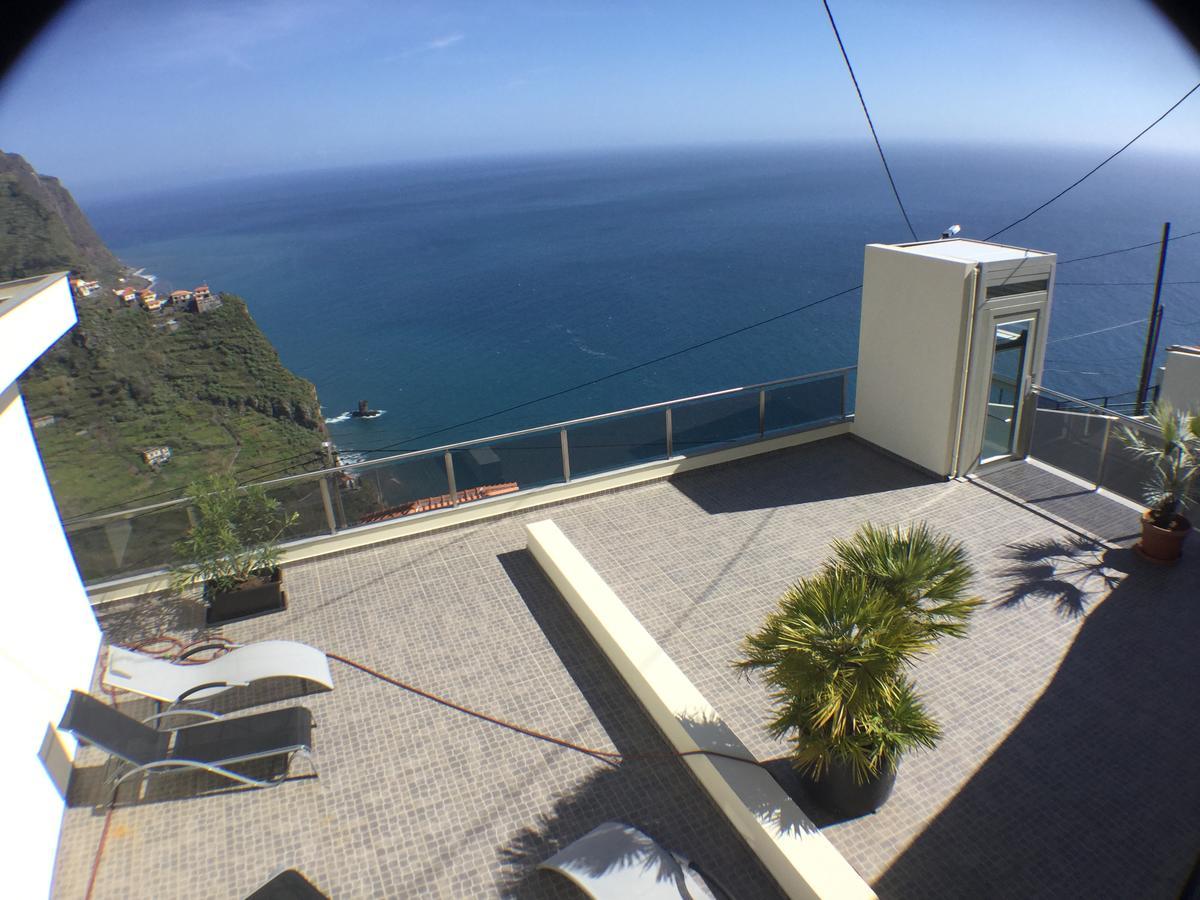 Guesthouse-Theview (Adults Only) Ribeira Brava Exterior foto