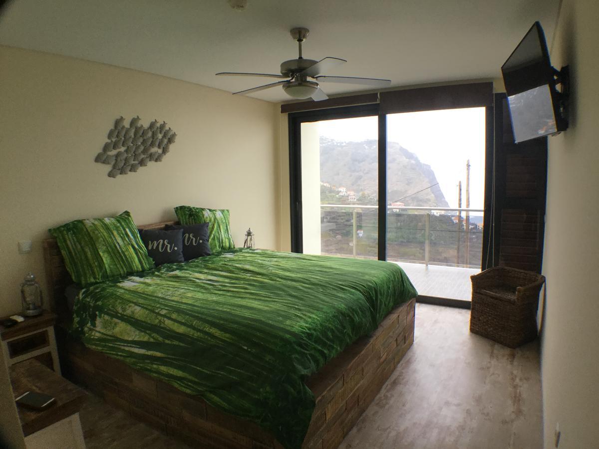 Guesthouse-Theview (Adults Only) Ribeira Brava Exterior foto