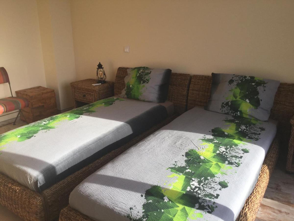 Guesthouse-Theview (Adults Only) Ribeira Brava Exterior foto